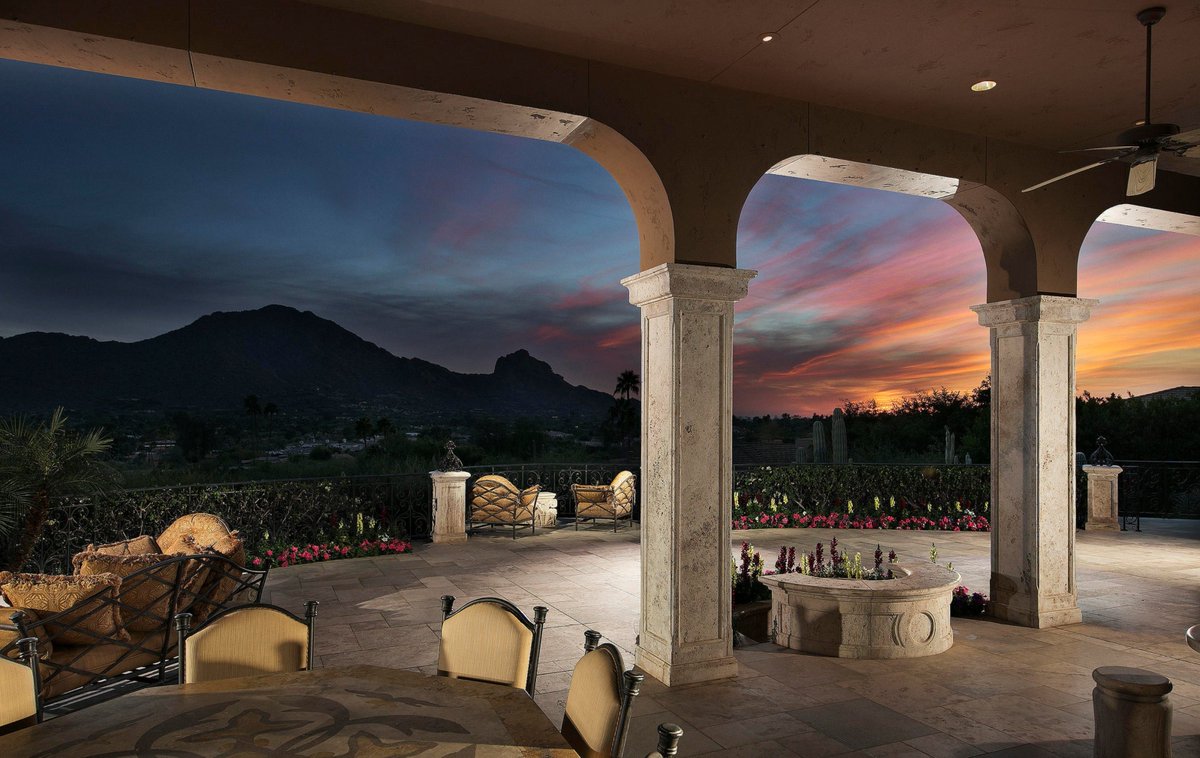 📷$10MIL USD. Located in the coveted Indian Bend Rd corridor on Mummy Mountain Paradise Valley with dead on Camelback views. Privately gated, casita, and 4 car garage are some of the amazing features of this timeless estate.
