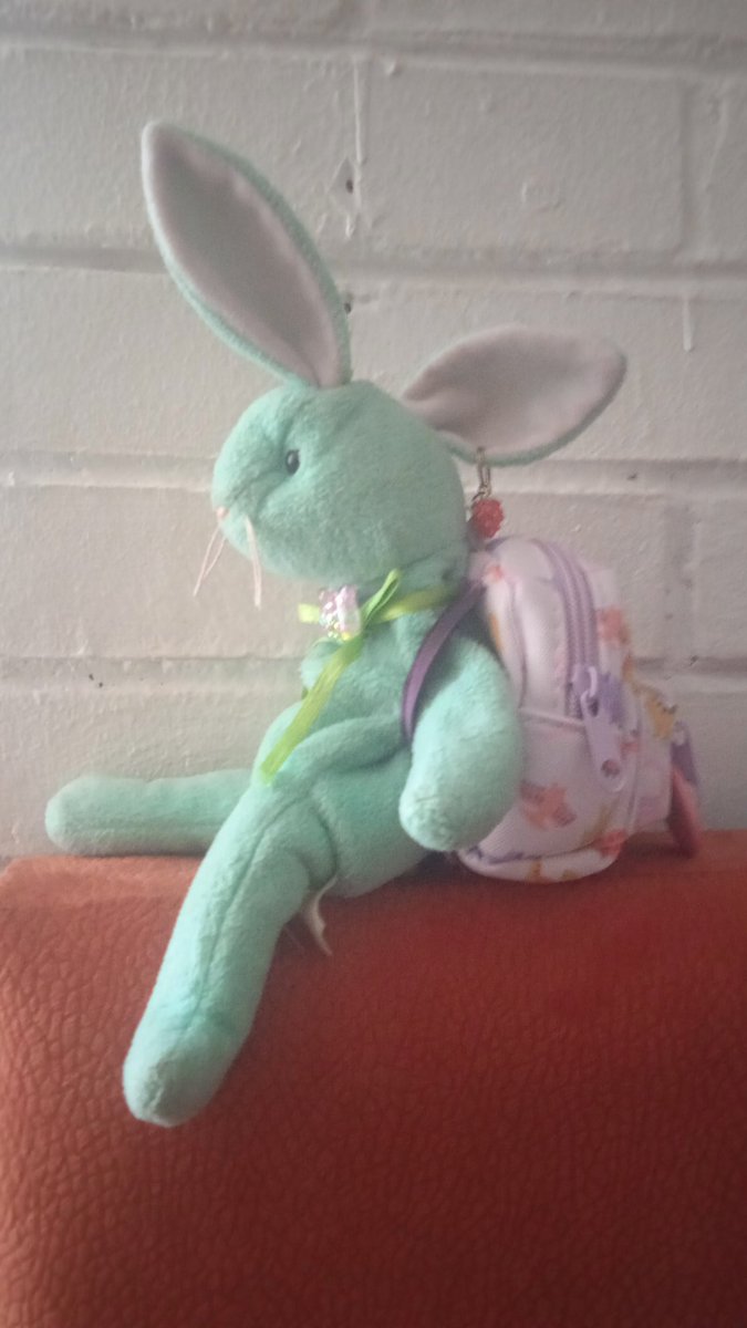 Numbsouldraws's tweet photo. Amigos de CDMX, POR FAVOR DIFUNDAN Y PASEN LA VOZ!!!
Mi BunePunke se me perdió, para mí es de extremo valor e importancia, les agradecería infinitamente si me ayudan a recuperarlo! 💚💚💚💚🐰🐰😢😢😢
Fue en Panti en la entrada del andén S de la línea 5, la amarilla, GRACIAS MILES https://t.co/HpQEr4USe2