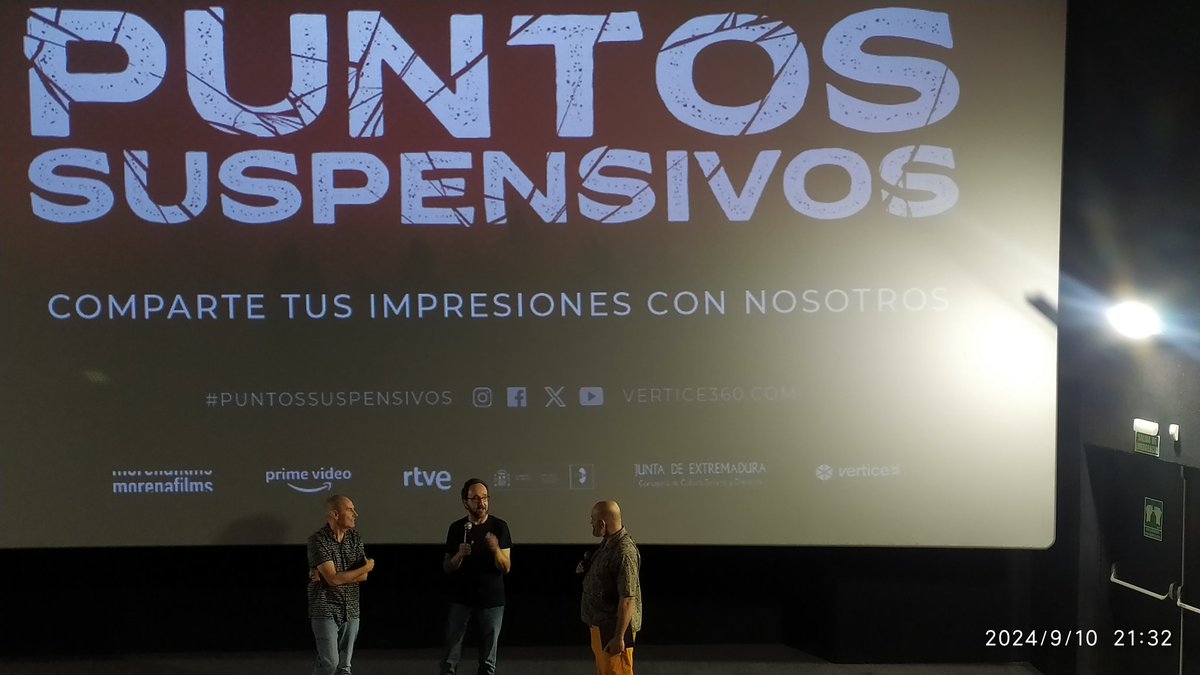 edelpozom's tweet photo. #PuntosSuspensivos de #DavidMarques y #RafaelCalatayud, con #DiegoPeretti y @_josecoronado_ magistrales, soportando primeros planos, planos secuencia y un guión con giros originales y bien montados. Una película de películas y hasta ahí puedo leer... https://t.co/7NemAzv5Uu