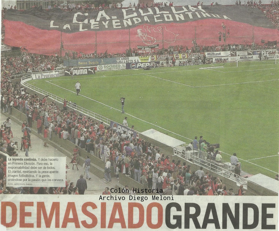 Hinchas, dirigentes, jugadores y cuerpo técnico. Cada uno haciendo lo que corresponda para que podamos alcanzar el único objetivo, que es el ascenso. Unidad en la acción para devolver a @colonoficial al lugar que se merece en primera.