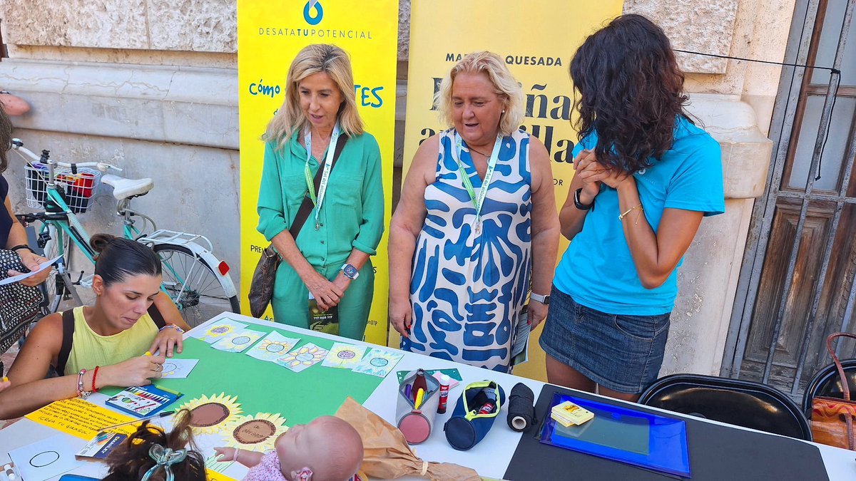 MJFSanSegundo's tweet image. Hoy ha sido el #DiaMundialParaLaPrevenciónDelSuicidio

🤍 Con mi compañera concejal @martatorrado hemos
estado en las mesas de  @Tel_Esperanza  y #LaNiñaAmarilla junto al  @AjuntamentVLC

🙌 GRACIAS por la tarea, el esfuerza, la ayuda a tanta gente y la sonrisa

#conectaTEalavida