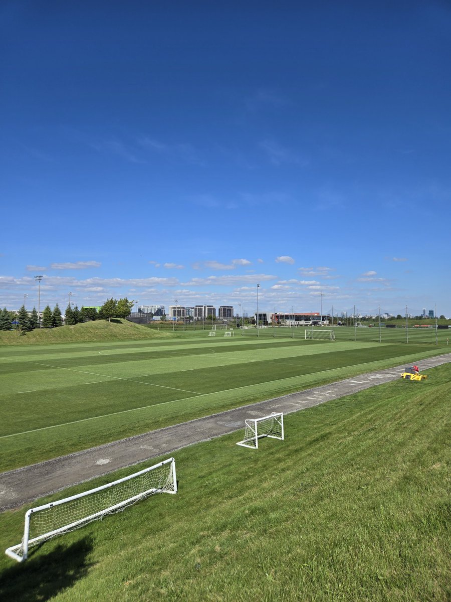 JayRay1116's tweet photo. Pitches are poppin! Happy with where we're at heading into the stretch run! #TFC #BMOTG https://t.co/ONBNZgRNF6