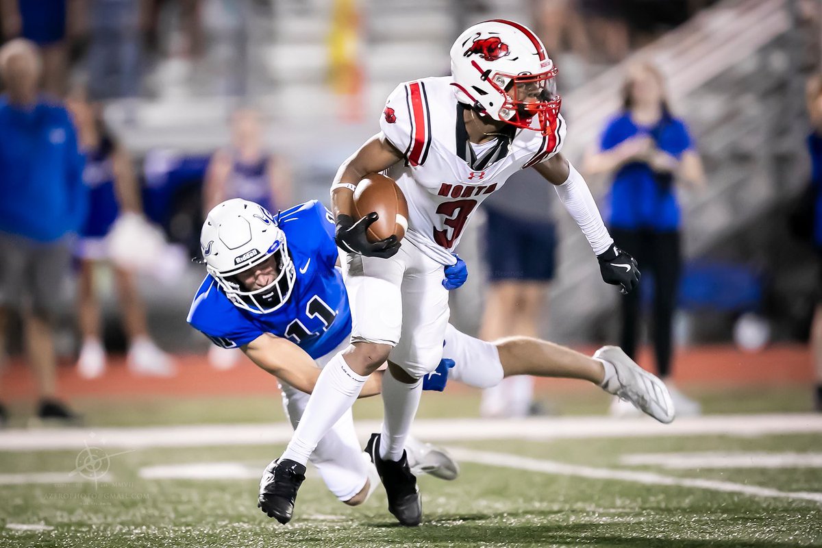 ntreyaz09's tweet photo. @SM_NORTH_HS @SMNorthPTSA @SMNorthBooster 

A few games images between North and Gardner Edgerton last Friday evening https://t.co/TmW73NgiZG