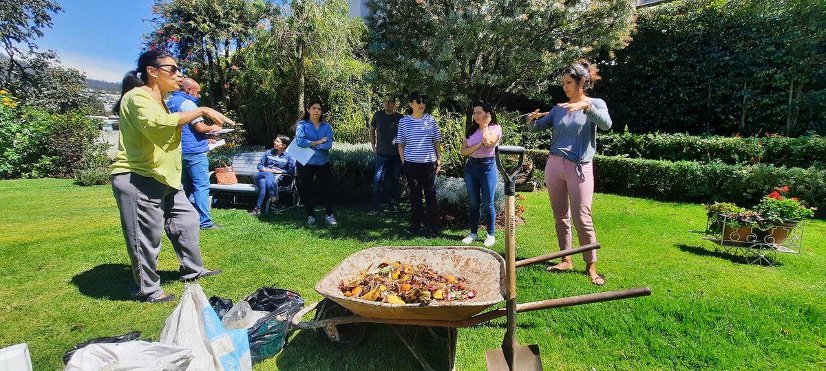 Ambiente Quito tweet media