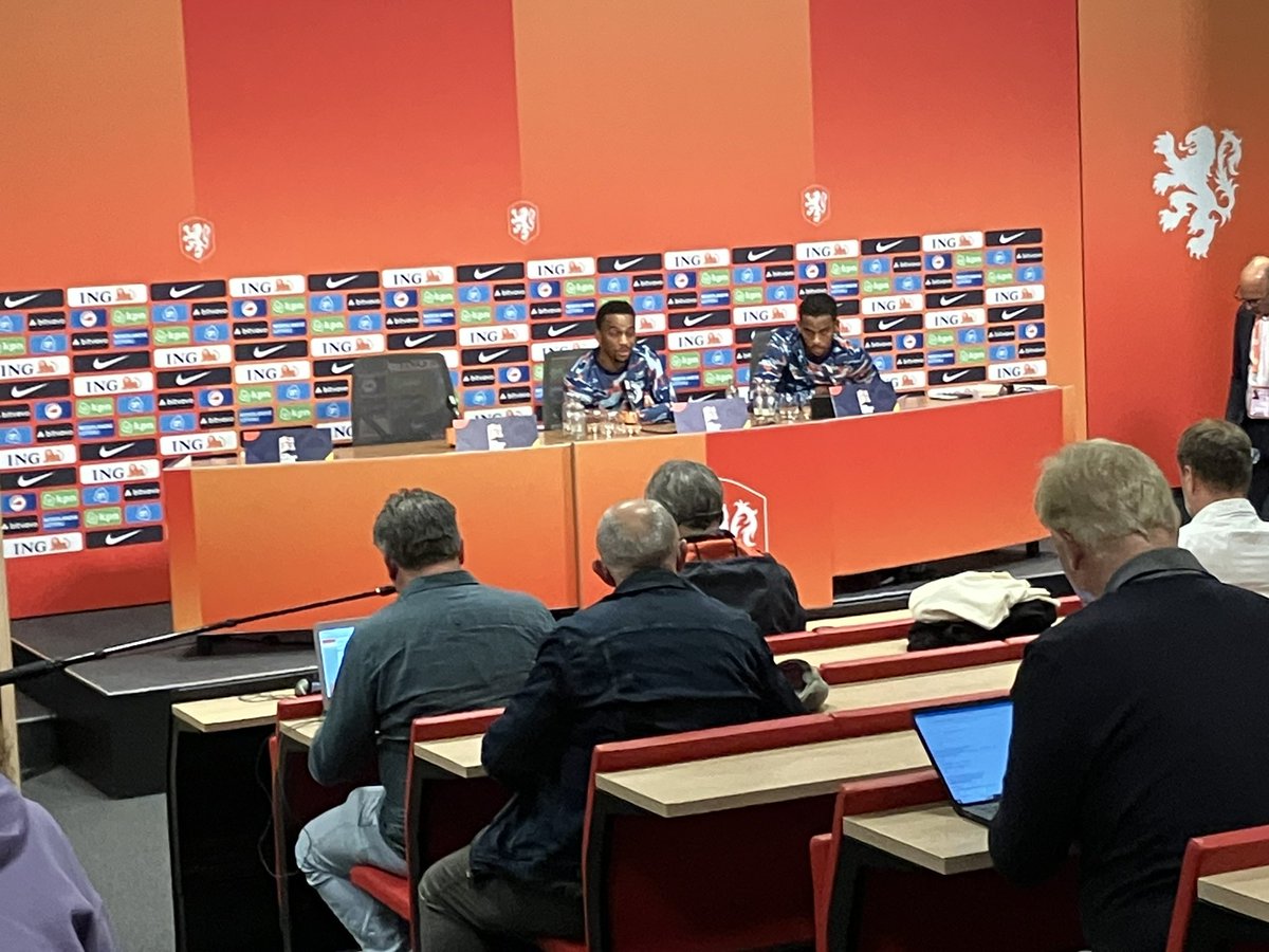 MikosGouka's tweet image. De Timbers kun je er best bij hebben. #Oranje #neddui