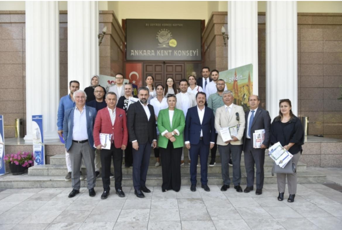FilizYlmaz74's tweet photo. Demokrat Parti Ankara İl yönetimi ve değerli ilçe başkanlarımız ile bugün Ankara Kent Konseyi Başkanlığına yeniden seçilen Sayın  Halil İbrahim YILMAZ beye hayırlı olsun ziyaretinde bulunduk nazik evsahipliği için çok teşekkür eder başarılı çalışmalarının devamını dileriz... https://t.co/FvRoLzZmlT