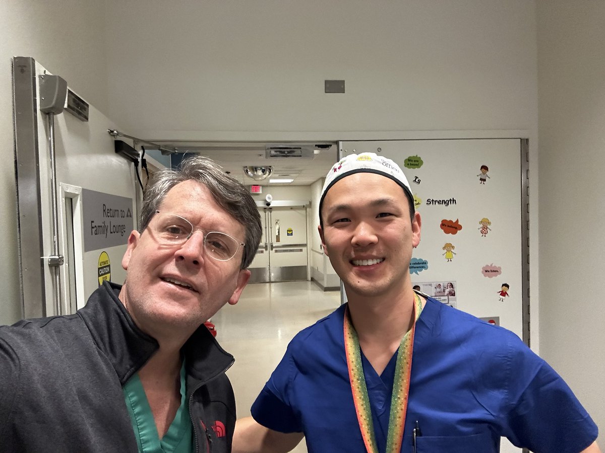 rredett's tweet image. Congratulations to Dr. Scott Sylvester for his election into the @HopkinsMedicine Miller Coulson Academy of Clinical Excellence as a winner of the Frank L. Coulson, Jr. Award for Clinical Excellence! This honor is awarded annually to one resident in each program who exemplifies…