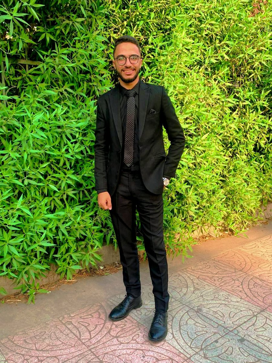 EltishMostafa's tweet photo. 🖤✨ https://t.co/7mvNhMoQYV