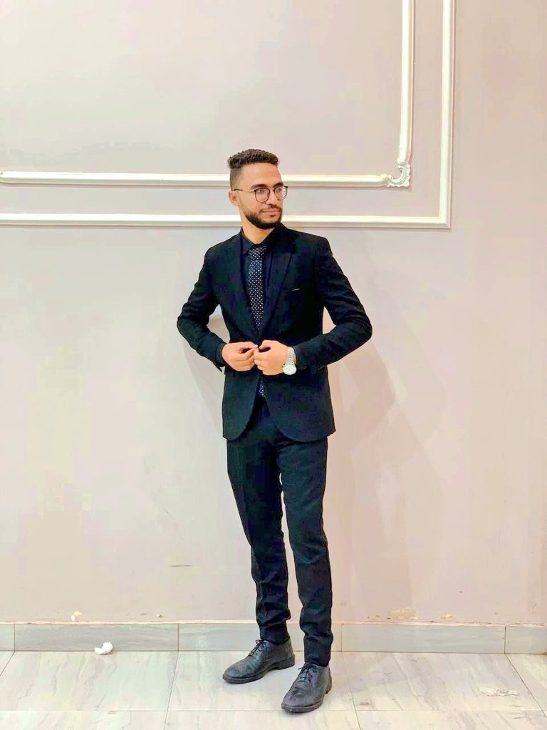 EltishMostafa's tweet photo. 🖤✨ https://t.co/7mvNhMoQYV