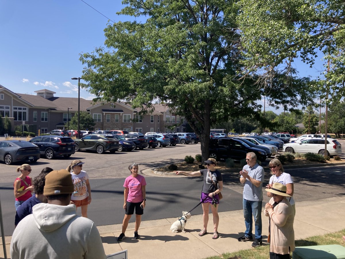 Thanks so much to the <a href="/KamalaHarris/">Kamala Harris</a> Campaign for bringing volunteers down to canvass for Senator Kolker, Carrie Warren-Gully and me!