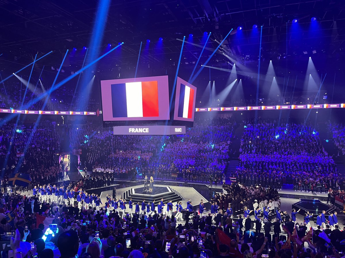 📍WorldSkills Lyon 2024 : cérémonie d’ouverture. 
Magnifique soirée où les jeunes de tous pays vont à partir de demain rentrer en compétition.
Bonnes chances à tous 👏👏.