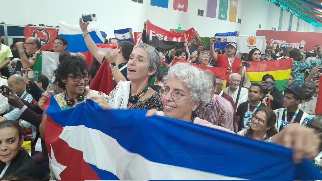 ¿Quién dice que NO? 
#Cuba presente en el Congreso Mundial contra el Fascismo, Neo-Fascismo y otras expresiones similares que durante dos días tendrá lugar en Caracas, #VenezuelaSeRespeta
#PazMundial