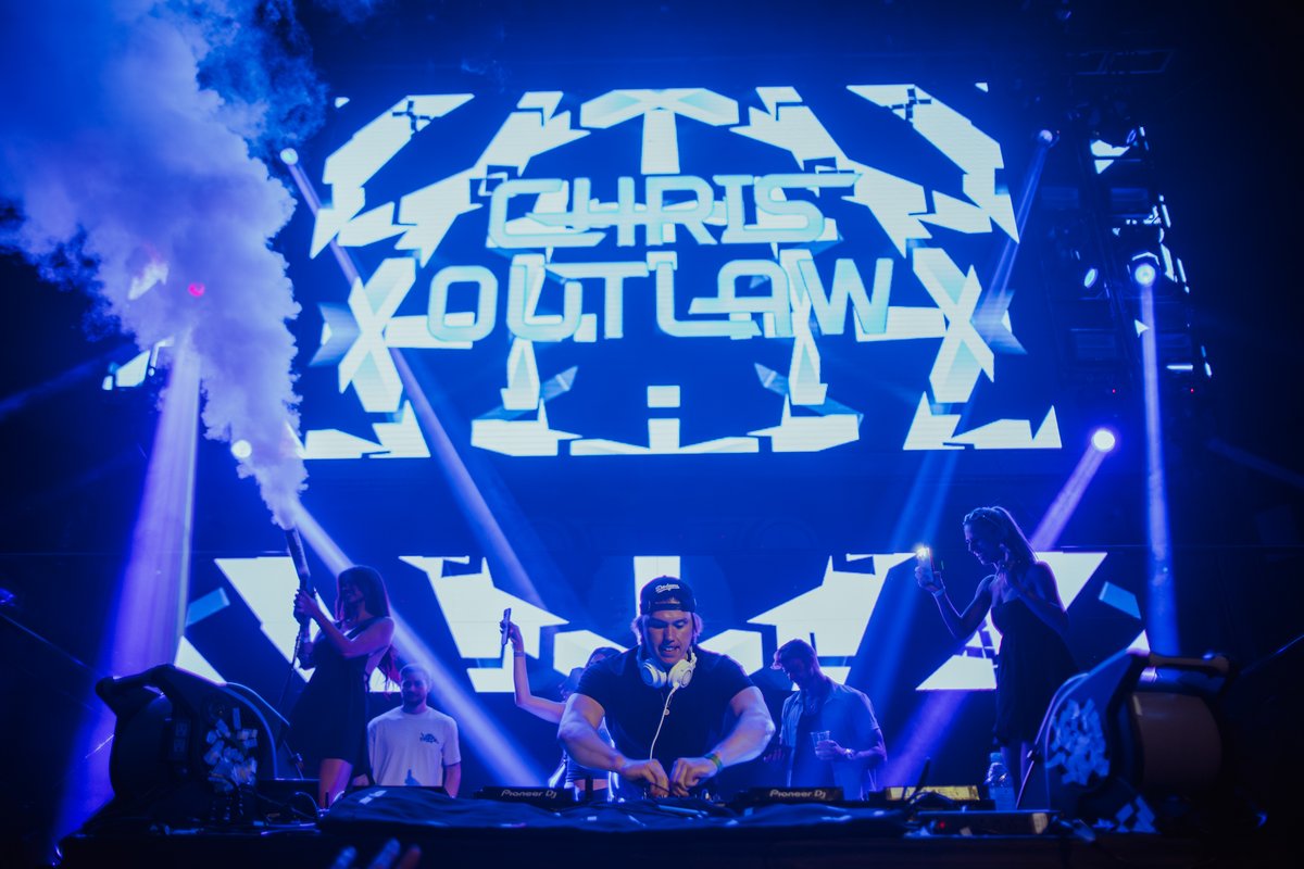 ExchangeLA tweet media