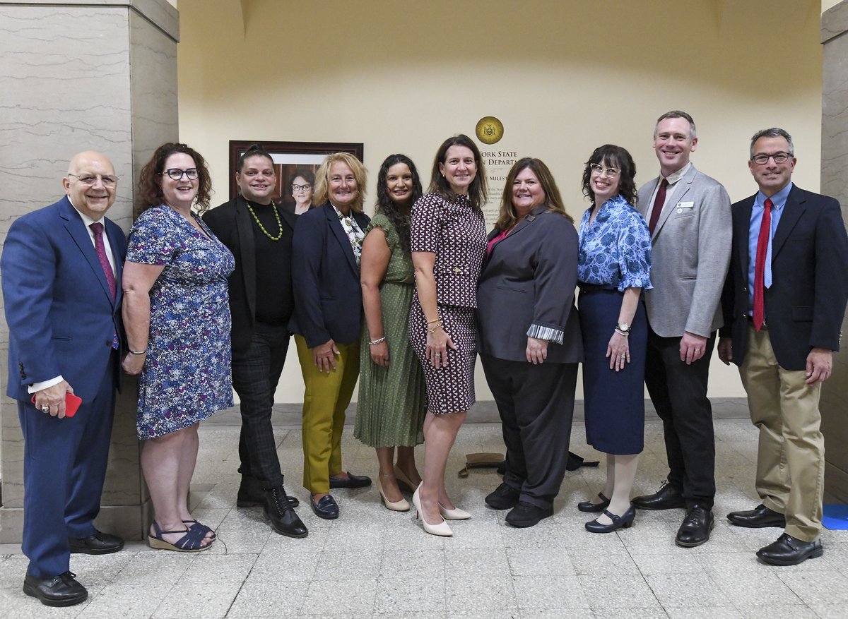 🎉 Congratulations Colleen Keough, the 2025 NYS Teacher of the Year! 🍎 Colleen represents the best of us – as a person and as an educator. Her infectious joy and dedication to her students create ripple effects far beyond her school’s walls. 🌟 She is an asset to Schenectady, an