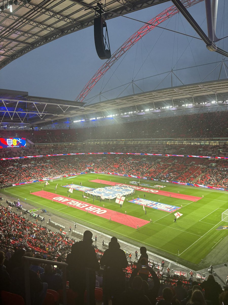 DanTheMan__98's tweet photo. England 2-0 Finland. Kane’s first goal was absolute filth and the 2nd was lovely football. Good performance overall, and a good evening. #ENGvFIN #UEFANationsLeague https://t.co/drJqJJfFNZ
