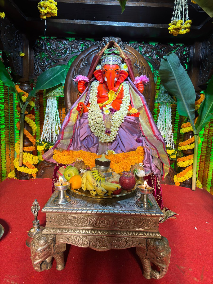 SVTMumbai's tweet photo. 🙏 गणपती  बाप्पा मोरया 🌺मंगलमूर्ती मोरया 🙏११/०९/२०२४
🙏Ganapati Bappa Moraya 🌺 Mangalmurti Moraya  🙏11/09/2024 https://t.co/B0tsDYtDpq