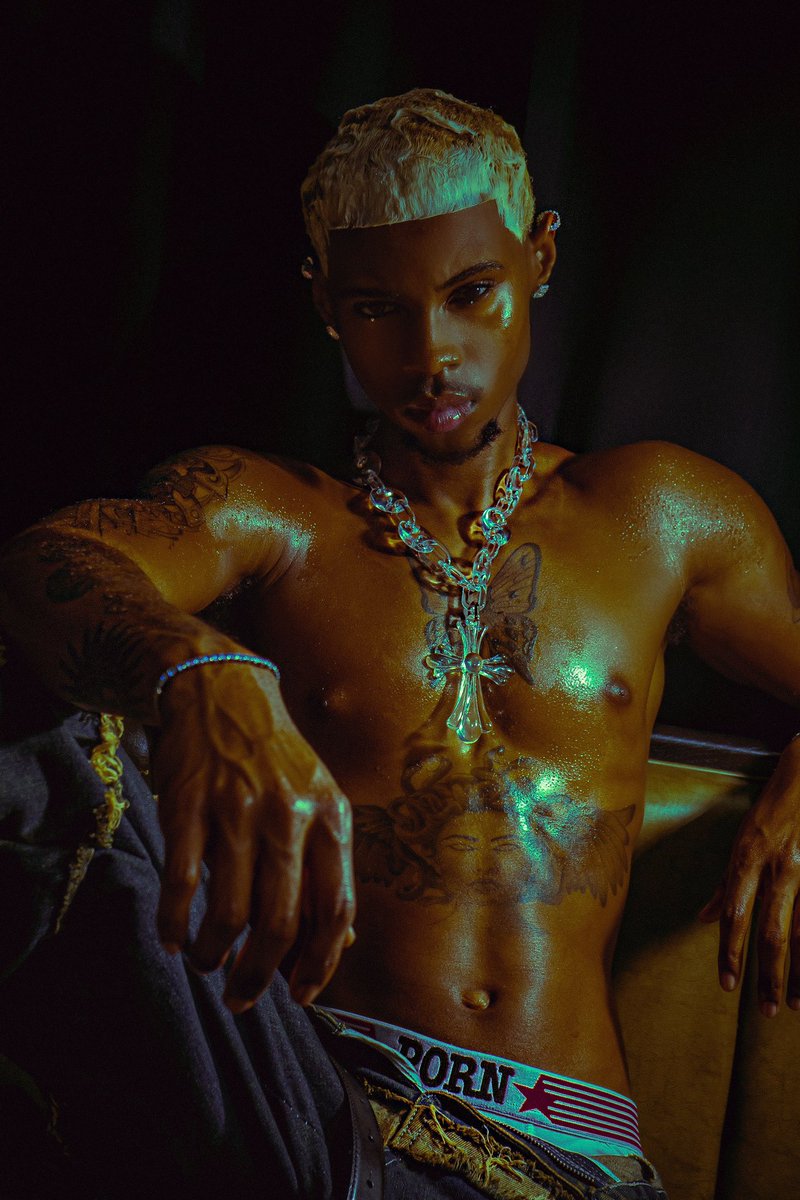 Brysonwore's tweet image. 