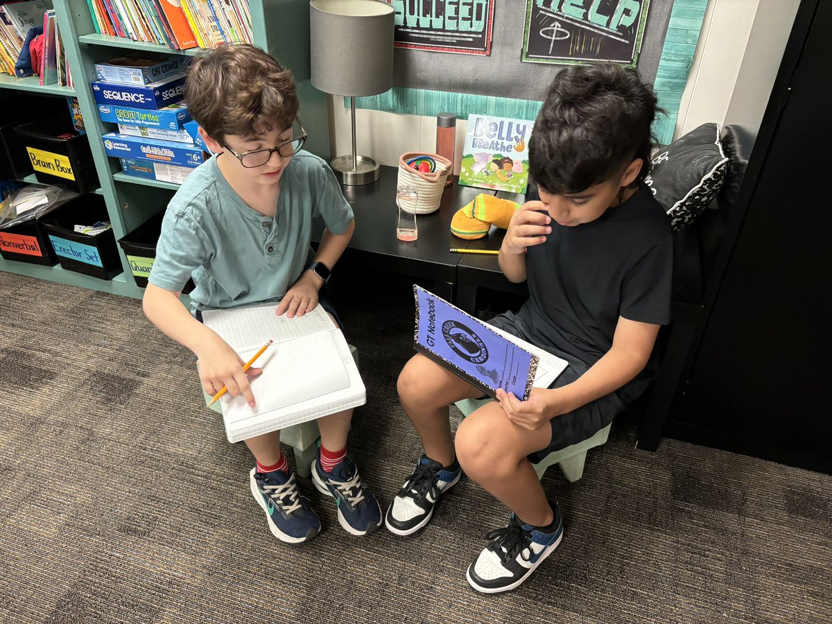 mrstaylor_fce's tweet image. These 5th graders found similarities and differences in their personality types after interviewing each other. They learned that even though everyone is different, they have some common interests and strengths. @HumbleISD_FCE @HumbleISD_ADV