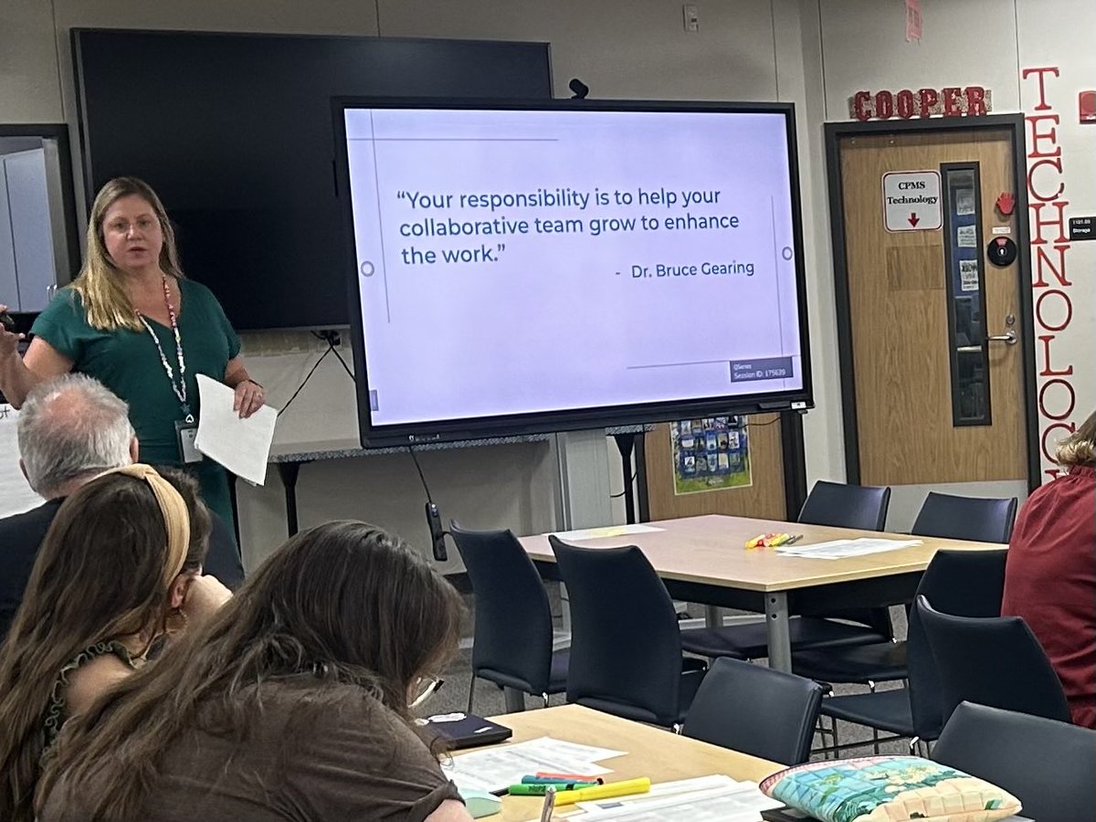 TheRealMrsMeeks's tweet photo. Thankful for the people in this room. PLC leads engaged in collaborative work around leadership development and the 4 questions of a PLC. So much thanks to our educators for putting in extra time to cultivating their leadership capacity so students can be their best! #1LISD ❤️ https://t.co/Aspj0LCvdk