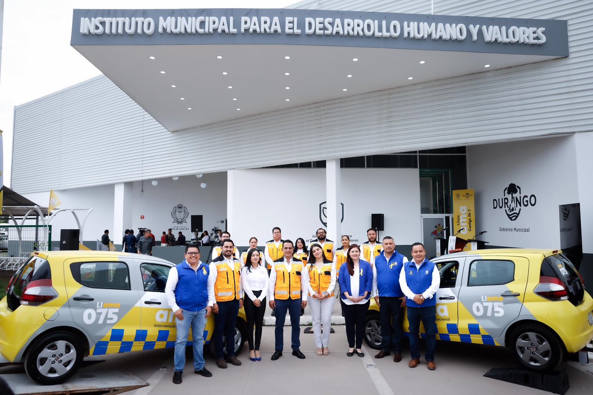 josejoseantonio's tweet photo. ¡La línea 📳 075 está aquí para escucharte 24/7! 💛

En el Día de la Prevención del Suicidio, ponemos al servicio de la gran familia la #LíneaAMA para quiénes más lo necesiten. 🤝

En Durango, nunca estás solo, porque #ElFuturoEsContigo y lo construimos unidos. 🐺🌳🦂 https://t.co/nlnHOJEYmQ