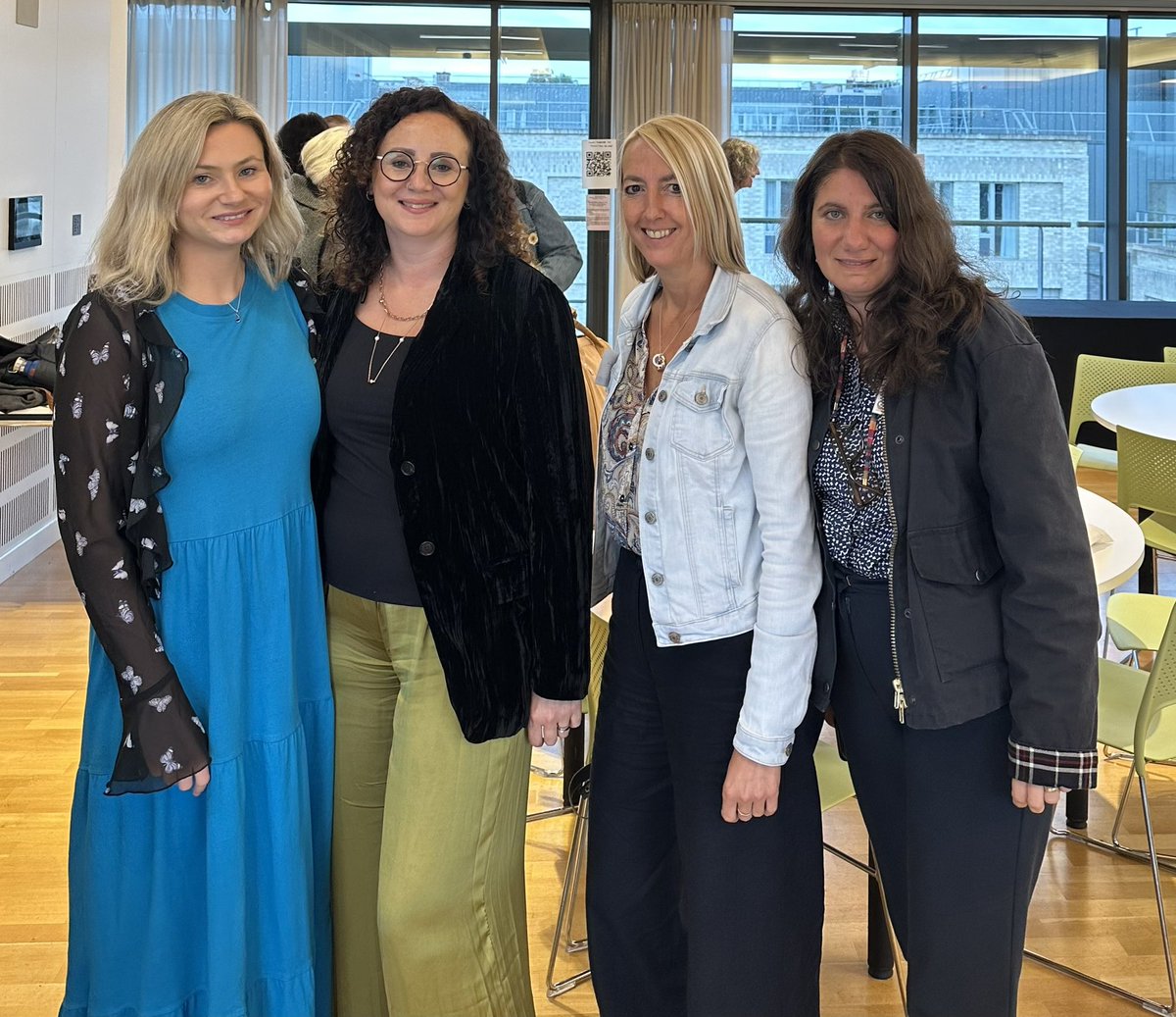 UCLan dream team on tour ❤️<a href="/VickiHodson/">Vicki</a> <a href="/UCLanComensus/">Comensus at UCLan</a> <a href="/UCLanMH/">UCLan Mental Health</a> @UCLan thanks <a href="/NursingRoe/">RoeNursing</a> <a href="/HENCoP_uor/">HENCoP</a> for having us