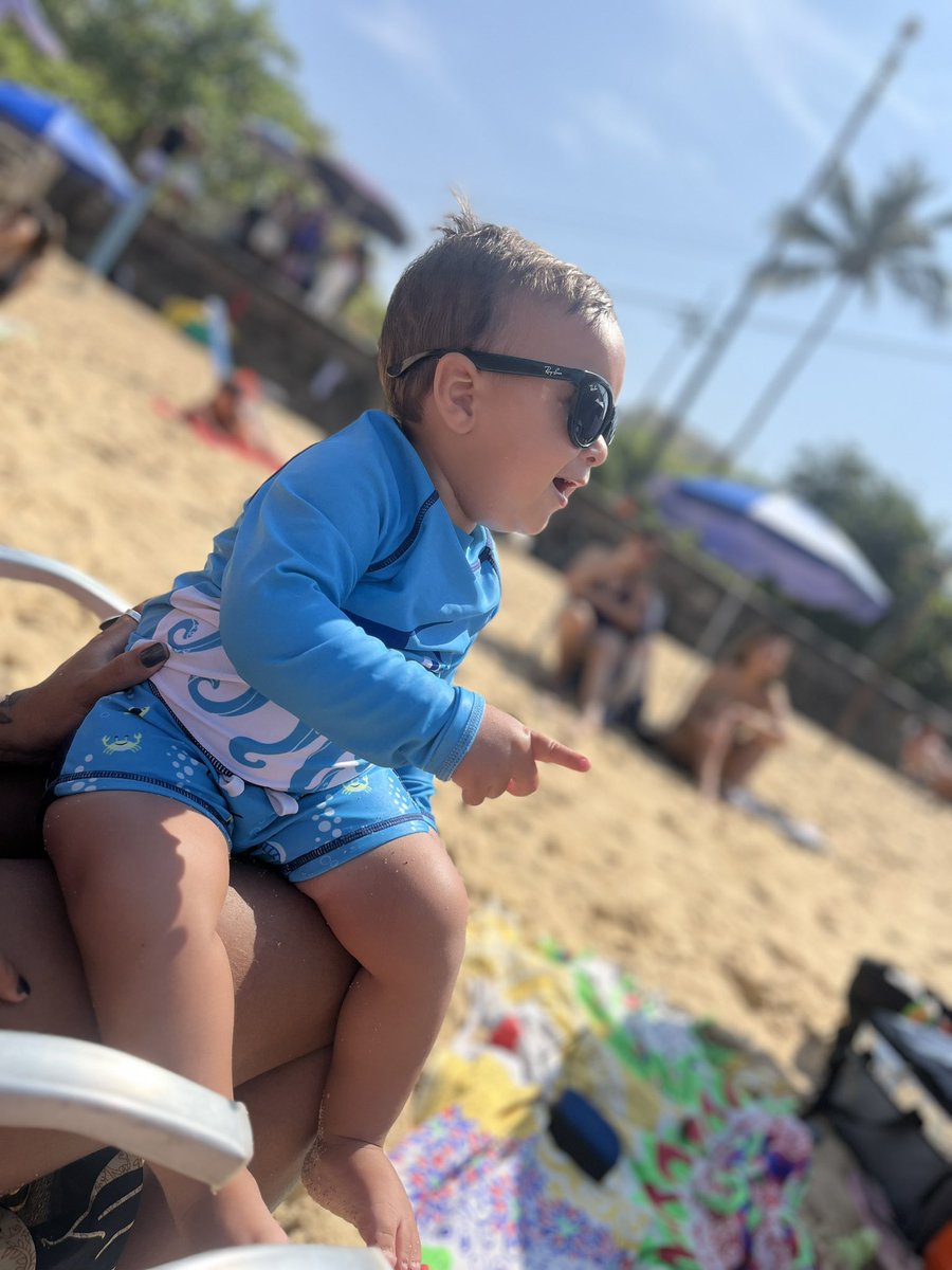 jadeborges333's tweet photo. Minha primeira praia mamãe gostei demais 🌊☀️ https://t.co/xxF2BPcnO0