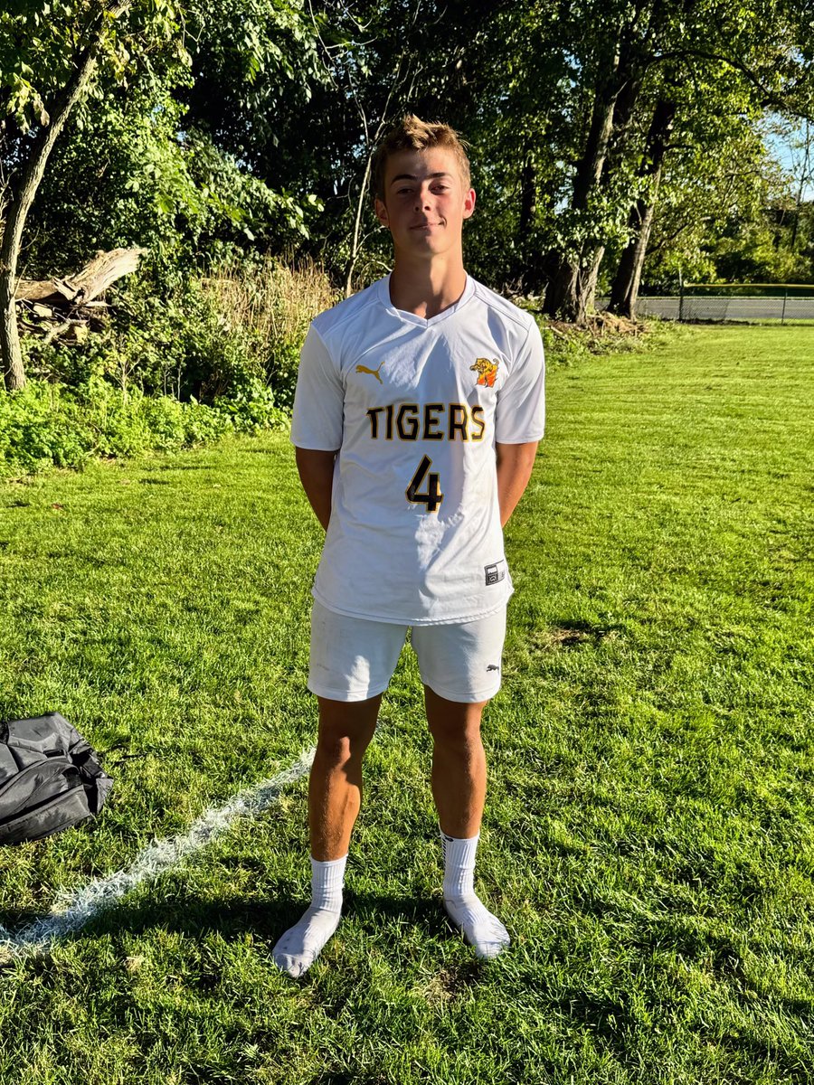 Solid 7-0 win today at Bangor! Back at it in league play on Thursday.

Also shoutout to Jacob van Lierop for surpassing the 50 goal mark for his career (currently 55).

MOTM: Jack Mauro