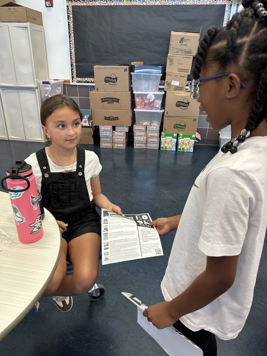 Alexis Hollins tweet media