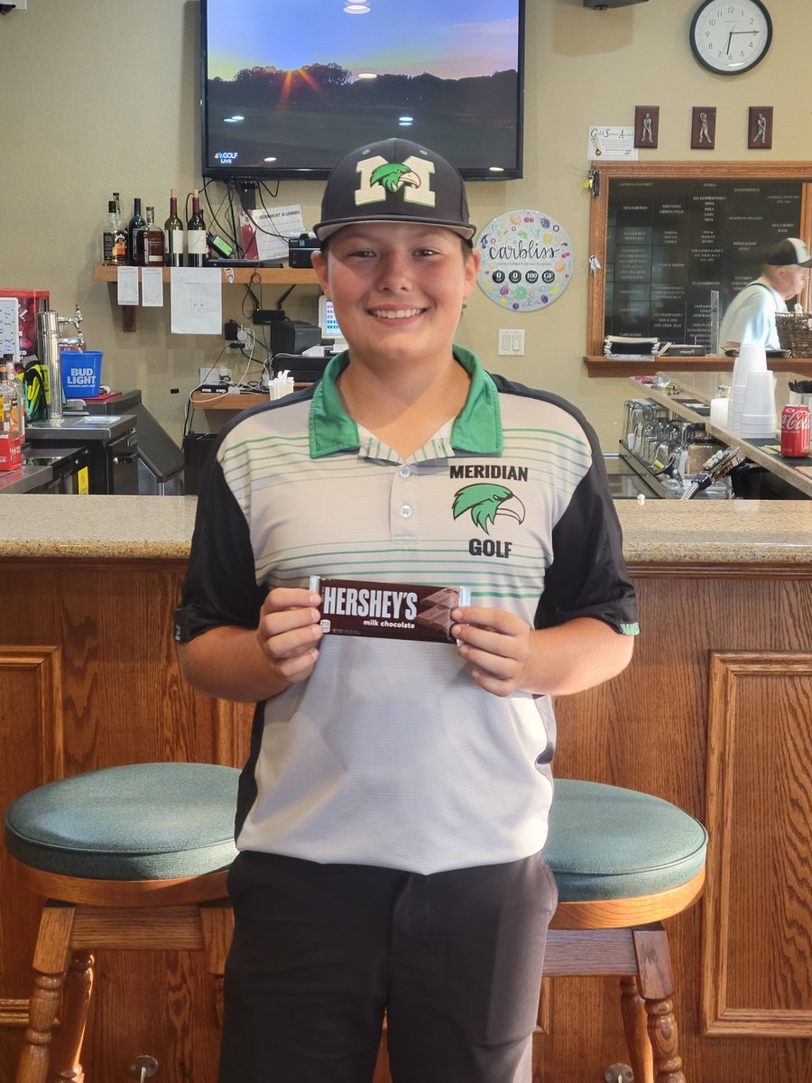 Meridian_Golf's tweet photo. Brody with his 1st Birdie today! #birdies4bars #HawkGolf https://t.co/4UJUVW0ZK3
