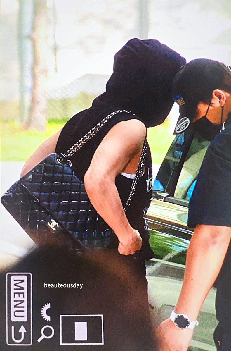 240911 GMP 출국 

#조슈아 #JOSHUA #세븐틴 #SEVENTEEN #ジョシュア