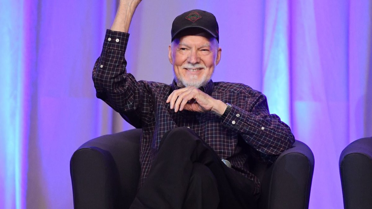 Peter Renaday, who voiced Fallout: New Vegas character No-Bark Noonan, passed away just two days ago on September 8, 2024.
Rest in Peace.

#FalloutNewVegas