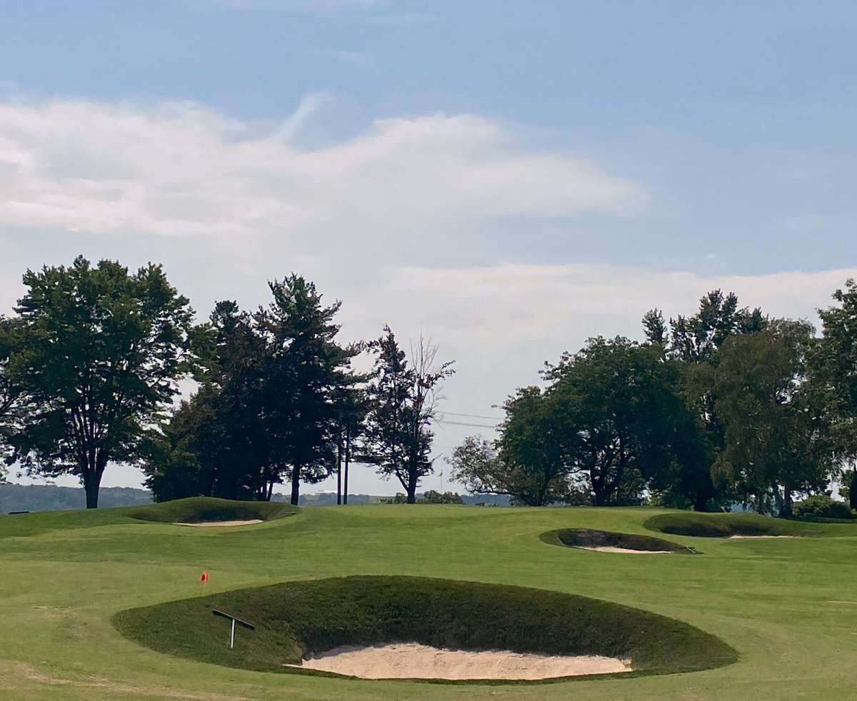 TrevorMorvay's tweet photo. Thank you to all the superintendents and their team! You have worked tirelessly preparing your golf courses in a really difficult summer and your efforts are greatly appreciated by many and not lost on those who enjoy those efforts. #ThankASuperDay @OntarioGSA @GCSAA @GolfSupers https://t.co/Xk9PXtccTQ