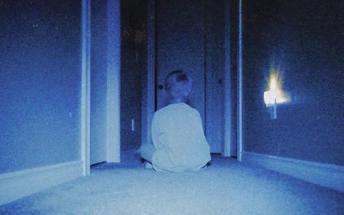 EVILSCRE4M's tweet photo. BREAKING NEWS: Skinamarink has just received 12 hours of silence from me after I fell into a deep sleep while attempting to watch it for a second time. https://t.co/UkzPsSvtE9