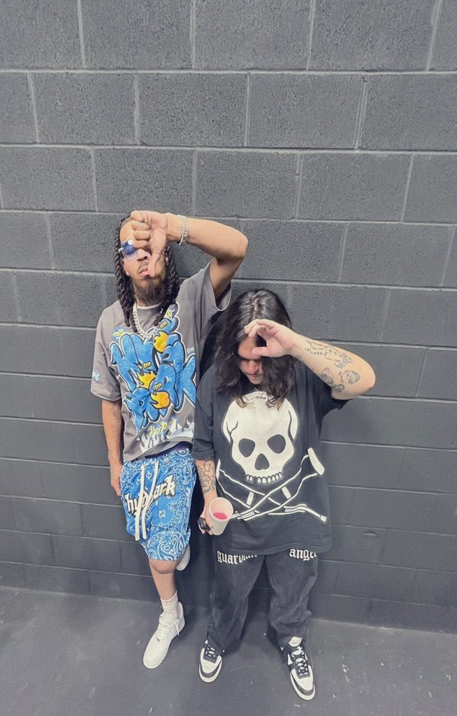 ♰ zakk ♰ tweet media