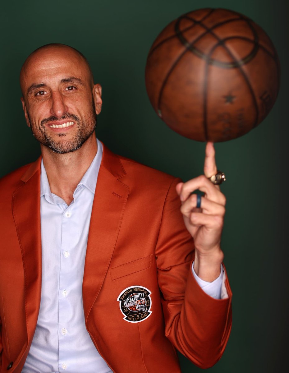 de 2022 en uno de los sucesos más importante de la historia de #Argentina, <a href="/manuginobili/">Manu Ginobili</a> fue introducido al Salón de la Fama de la #NBA, siendo el primer argentino en alcanzar tal reconocimiento.