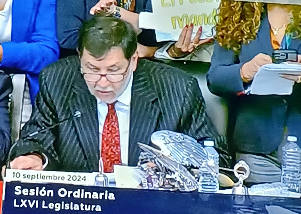 sofia_spp04's tweet image. Comienza la votación 
#LaReformaAlPoderJudicialVa