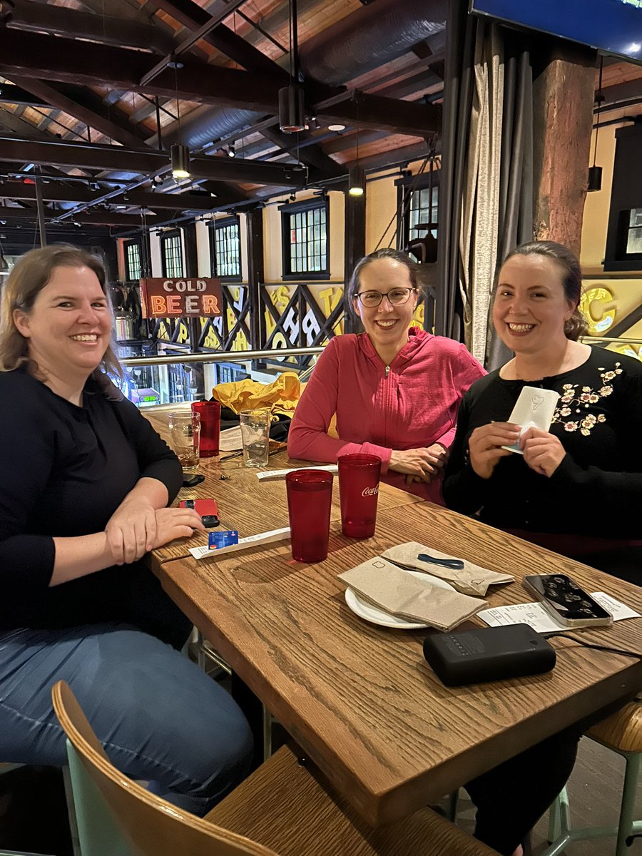 NiceGuysTrivia's tweet image. Thanks to everyone who joined us tonight at @brewhallyvr with @thecarmencruz! And congrats to the top 3 teams:
🥇Milk Was A Nad Choice
🥈Curly Fries
🥉Olympic Village People