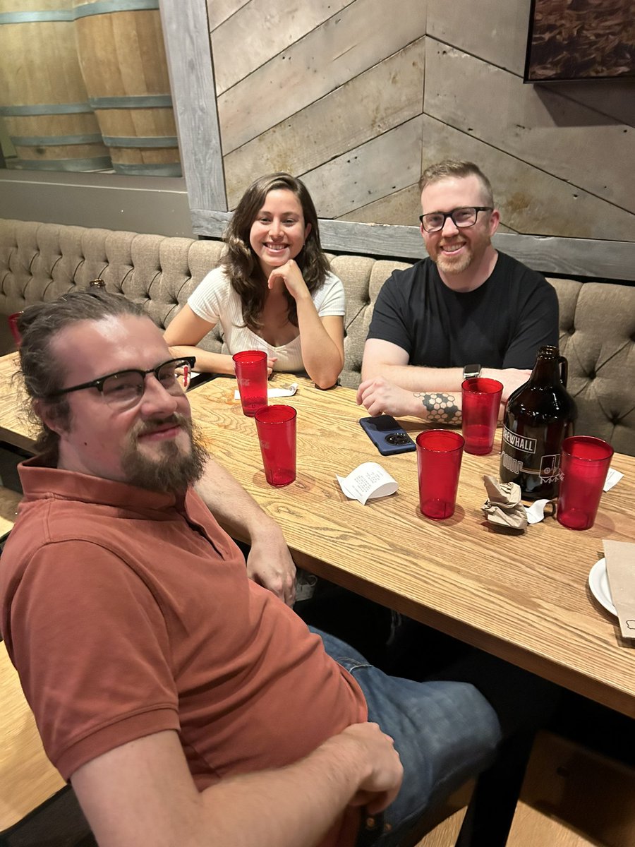 NiceGuysTrivia's tweet image. Thanks to everyone who joined us tonight at @brewhallyvr with @thecarmencruz! And congrats to the top 3 teams:
🥇Milk Was A Nad Choice
🥈Curly Fries
🥉Olympic Village People