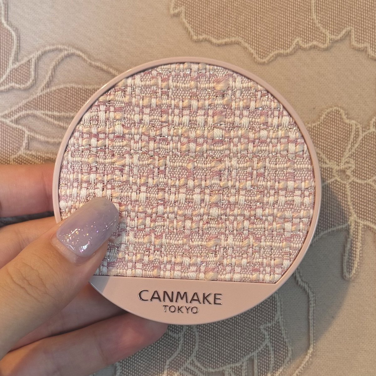 babyjan0214's tweet photo. หิ้วญี่ปุ่น 🇯🇵💗
แป้ง canmake marshmallow finish powder ตลับ limited edition น่ารักมาก เบอร์ 01
🤍 ราคา 350฿ (มจ 200฿) ที่เหลือตอนถึงไทน
📮ค่าส่ง ems เหมา 40฿
✈️ ชำระรอบเดียว บินกลับ 29/09
💗 หิ้วไม่ได้คืนเงินเต็มจำนวน
🤍 สนใจ dm น้า ของมีน้อยย #หิ้วญี่ปุ่น #canmake https://t.co/DhuzYPWCKI