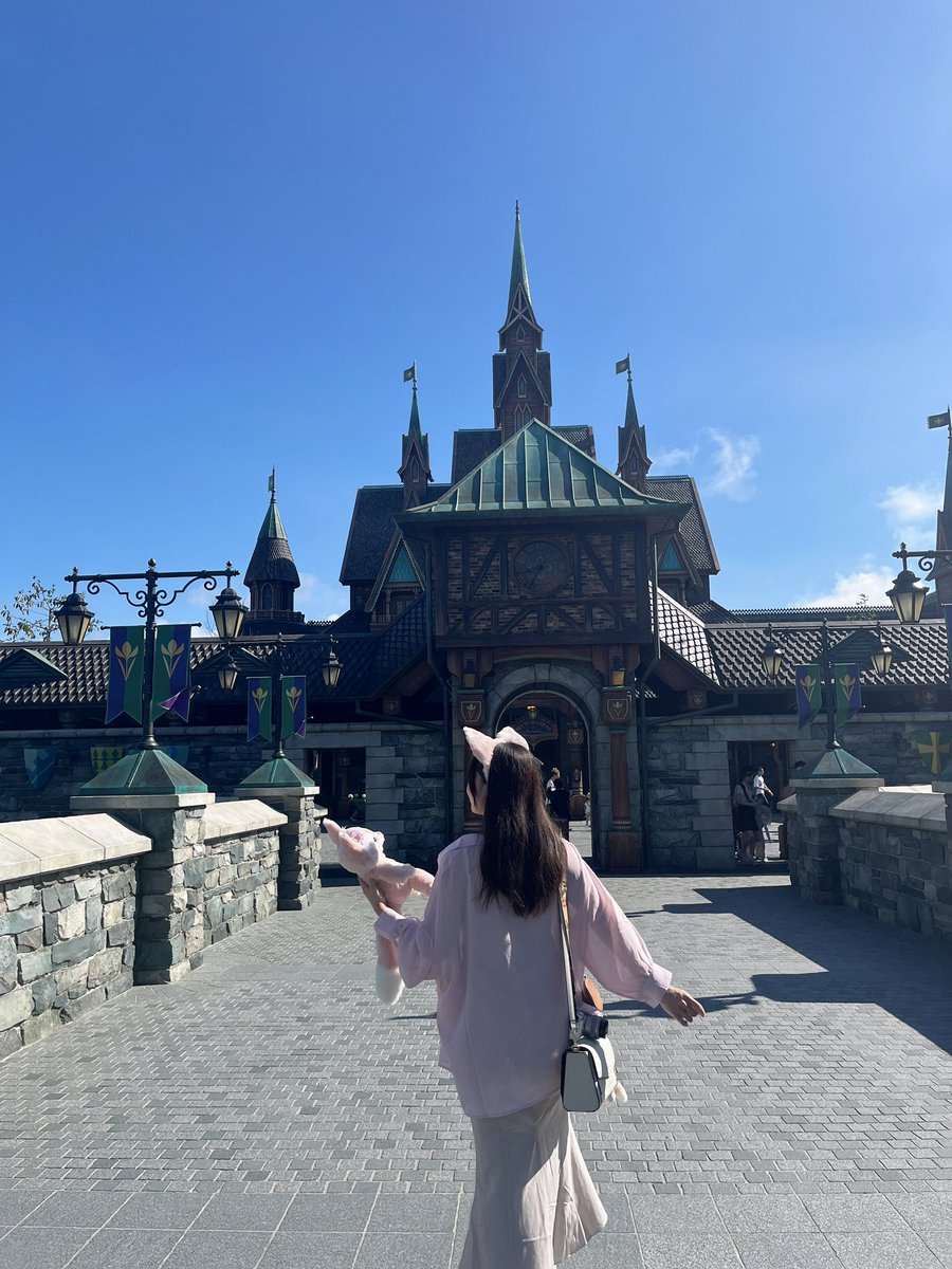 21歳になりましたああ( *´꒳`*)✨
ファンタジースプリングス楽しいです