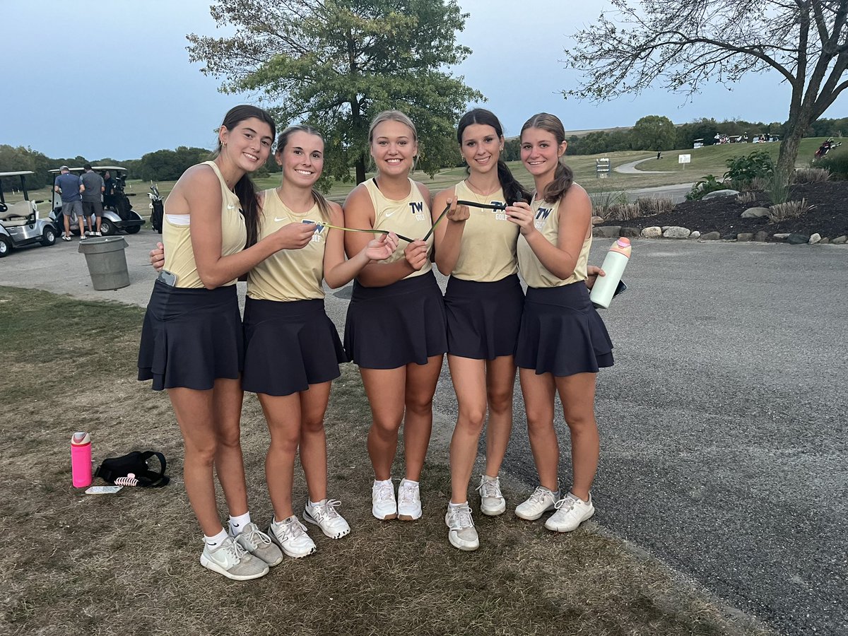 TWGirlsGolf tweet picture