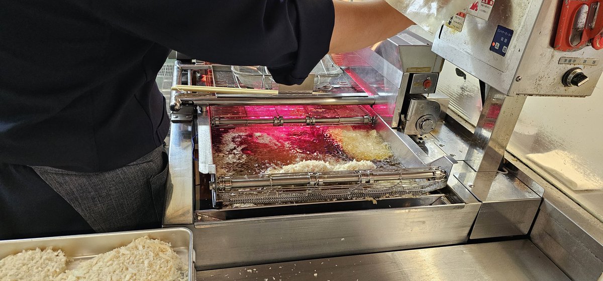 Now a shout out to  US pork <a href="/usmeat_jp/">American Beef & Pork</a>  great export opportunities  here great loin  <a href="/USMEF/">USMEF</a>