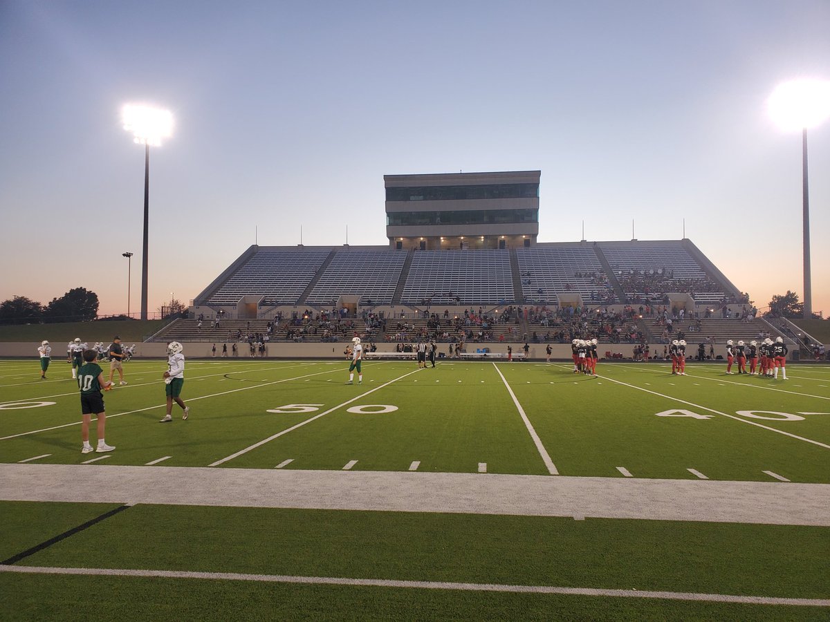 Schimelpfenig and Wilson battling it out at Kimbrough tonight!  These future Cats are fun to watch!