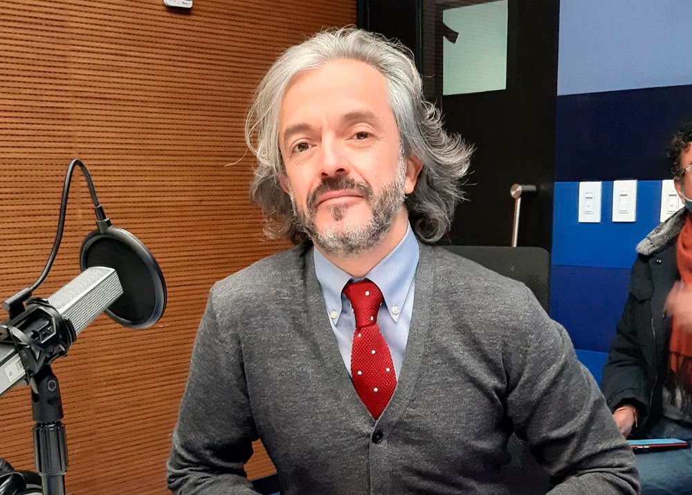 codiguillos's tweet photo. El economista Juan Daniel Oviedo, exdirector del DANE y hoy concejal de Bogotá, anunció que aspirará a la presidencia de Colombia, ¿usted le votaría? 👀🇨🇴 https://t.co/KY7Cx69r2o