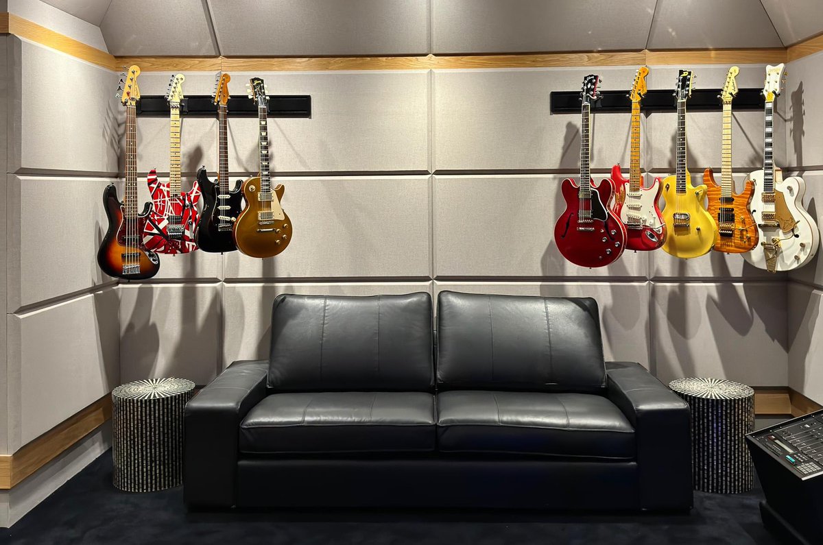 UnderToneAudio tweet media