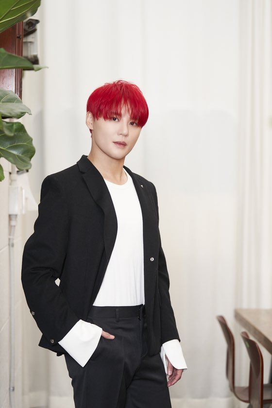 [NEWS] [단독] 김준수, 데뷔 후 첫 '라디오스타' 출연 (출처 : 네이버 스포츠)
naver.me/GlJRp3P1

김준수는 18일 MBC '라디오스타' 녹화를 앞두고 있다.

#XIA #김준수 #시아준수 #XIA준수 #ジュンス #JUNSU #金俊秀