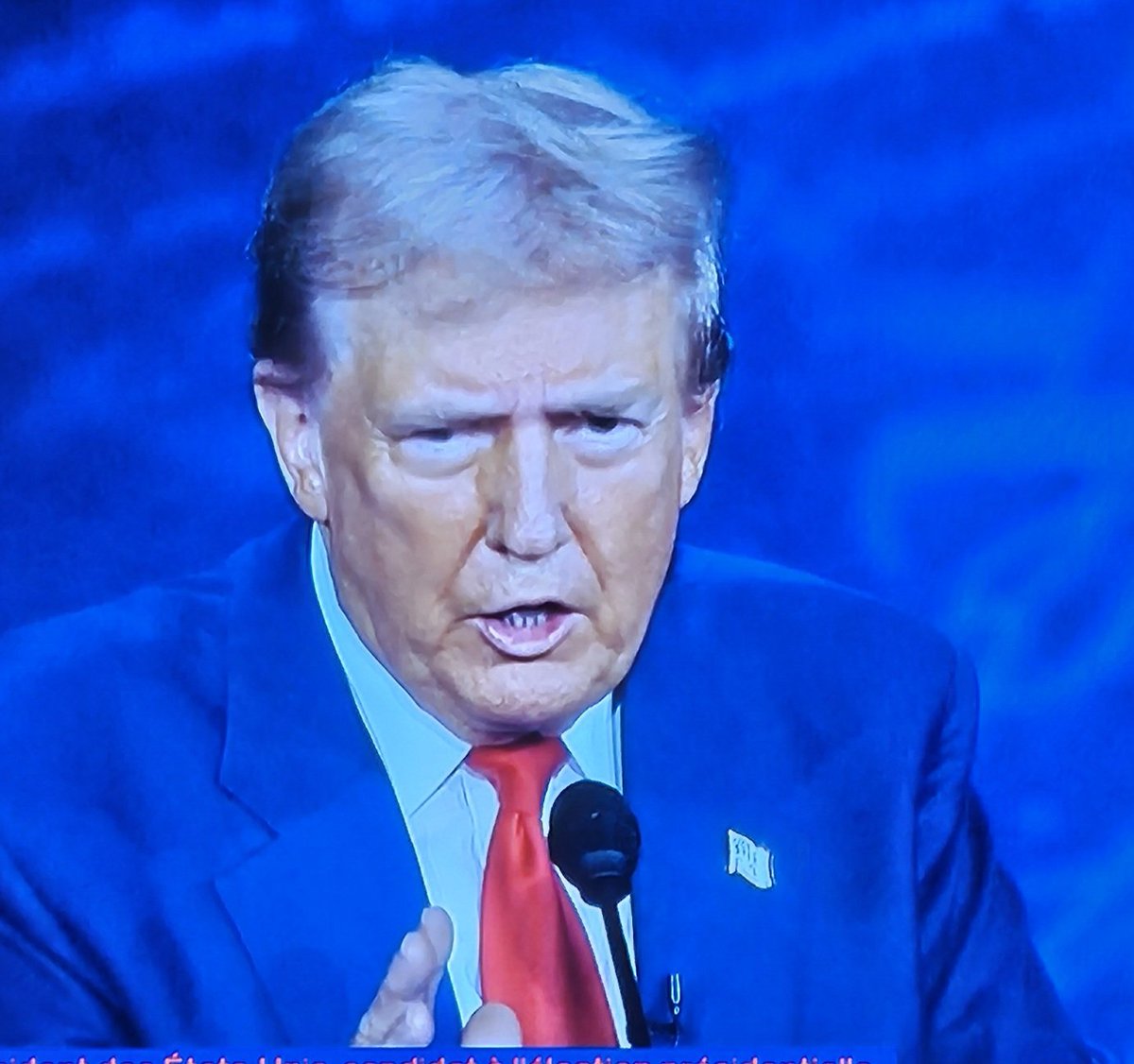 Débat présidentiel aux États-Unis : sur la question de l'avortement, je réalise que <a href="/realDonaldTrump/">Donald J. Trump</a> ne partage pas la même position que son vice-président <a href="/JDVance/">JD Vance</a>.
 Quelle vraie et longue souffrance.