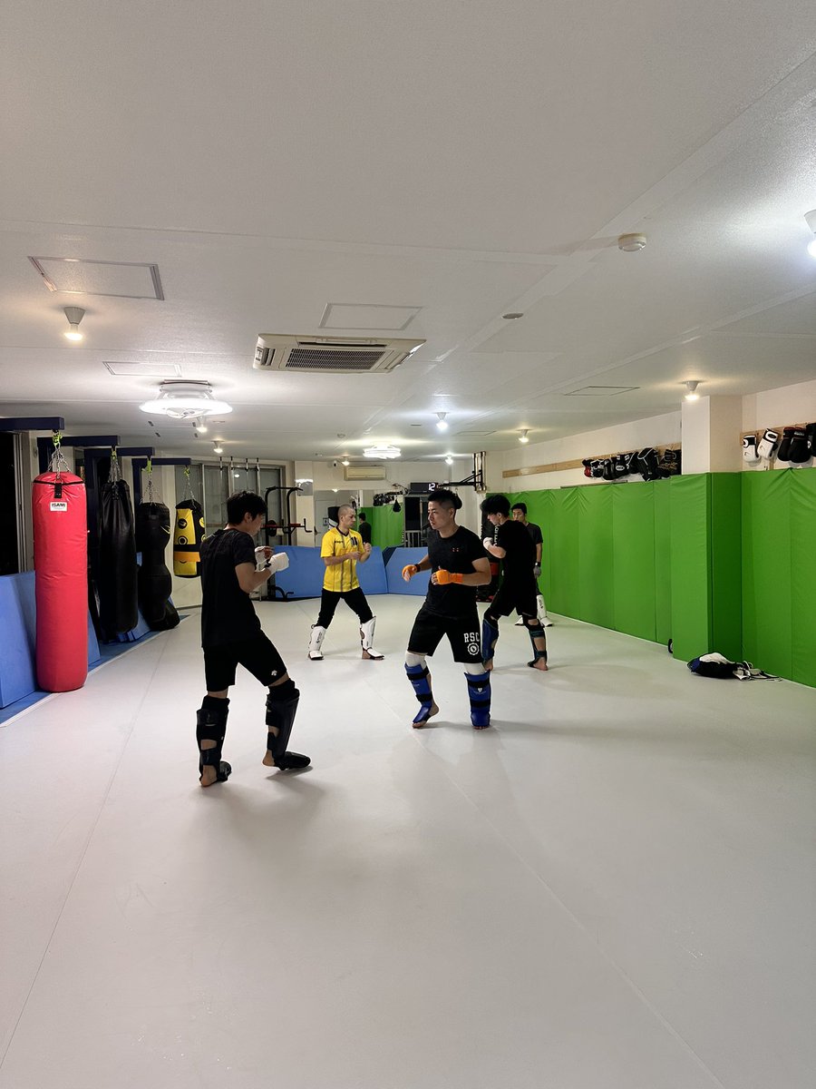 KKickboxingA's tweet photo. September 10 Kickboxing Class
We focused on kick defense techniques.
#HigashiKanagawa #Kickboxing #NishiKanagawa #InstructorWanted #MuayThai #Oguchi #Tomiyacho #Shinkoyasu #Tanmachi #MMA #Hoshinocho
#Higashihakuraku #Wrestling #MartialArts #KanagawaShimmachi #Pound https://t.co/bepBSHyniN