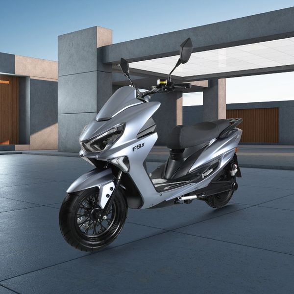 MOTOPAIOFFICIAL's tweet photo. The MOTOPAI EMK8 stands out with its sleek design and powerful performance. Every detail of this electric scooter reflects precision and style, from its robust frame to its modern features. Check out the close-up shots to see the craftsmanship up c
#MOTOPAI #EMK8 #ElectricScooter https://t.co/UfBJuzlY4q