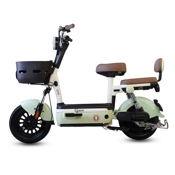 MOTOPAIOFFICIAL's tweet photo. Introducing the MOTOPAI DUOMAI, equipped with a 500W high-efficiency motor, front and rear 110 drum brakes, 2.5-10 vacuum tires for added durability, a 9-tube controller for smooth operation, and a dual remote control alarm system for enhanced security.
#MOTOPAI #DUOMAI https://t.co/QCx546LLLL